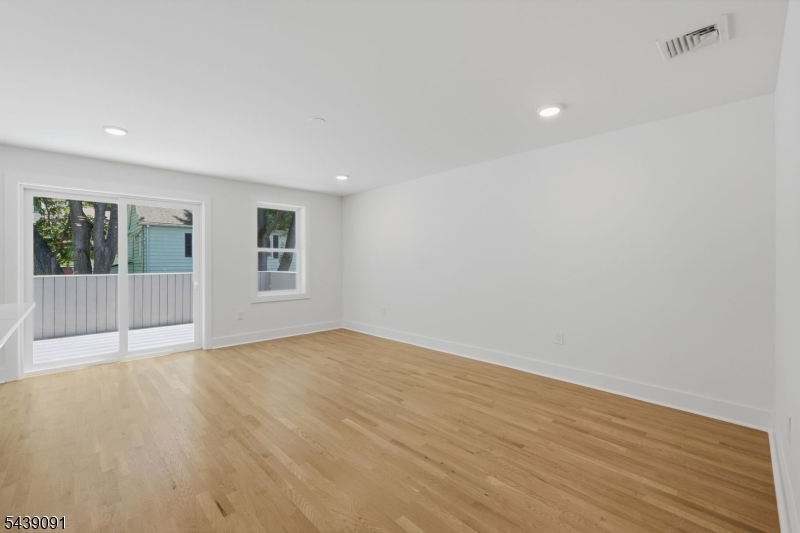 Downtown - Residential Lease