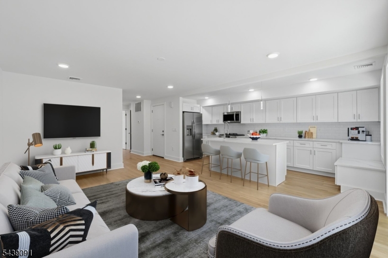 Downtown - Residential Lease