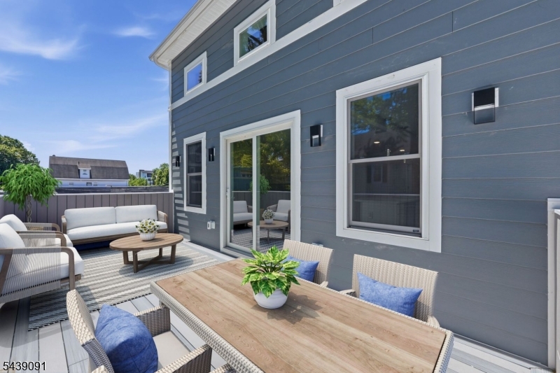 Downtown - Residential Lease