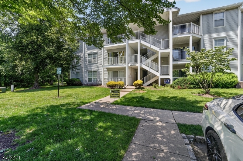 Society Hill At Somerset II - Residential