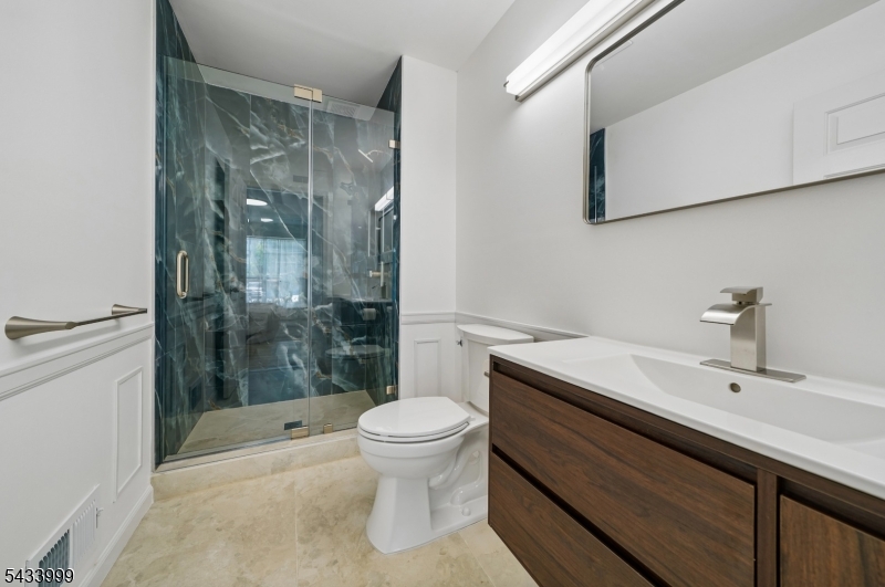 Woodland Hills - Residential