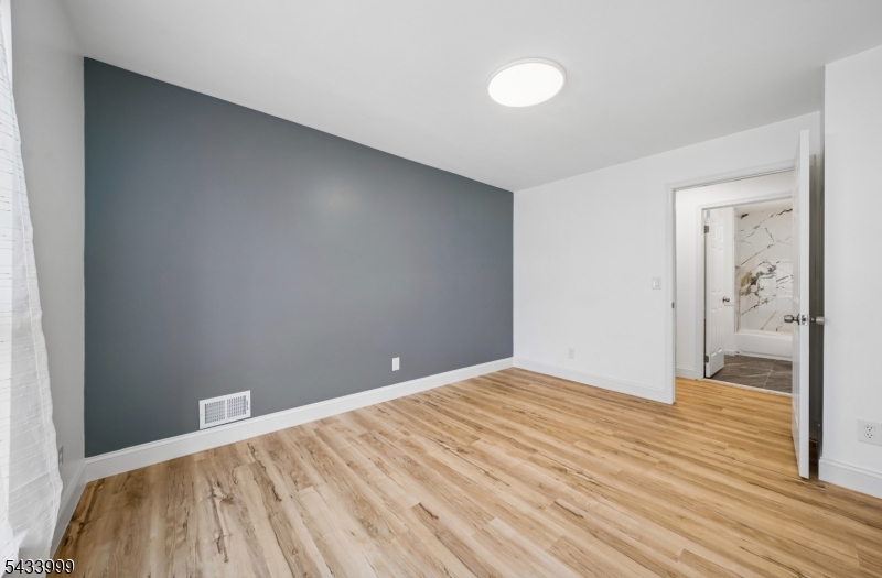 Woodland Hills - Residential