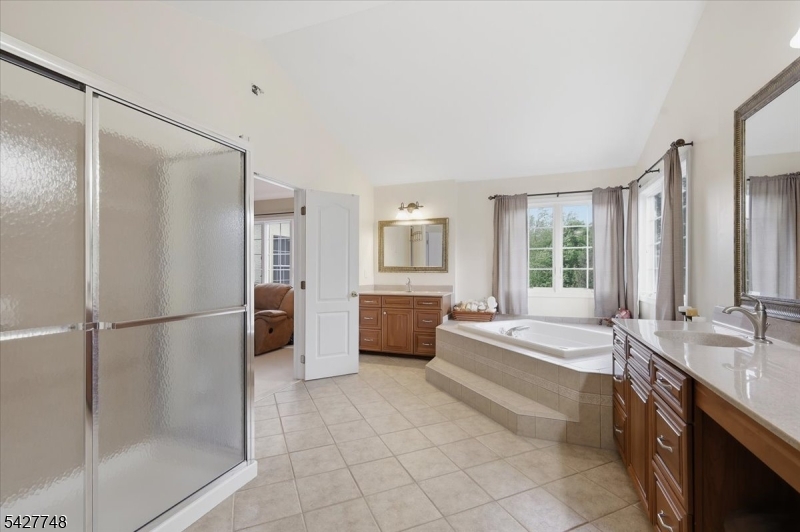 Hunterdon Estates - Residential