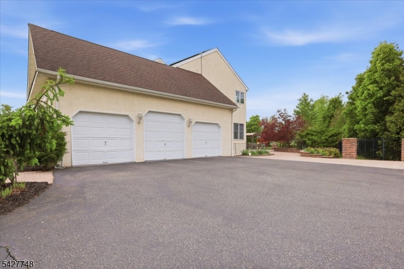 Hunterdon Estates - Residential