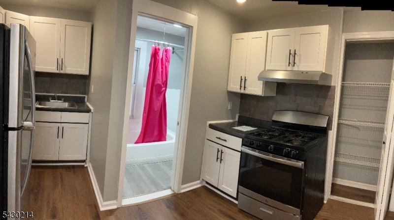 North avenue section - Residential Income