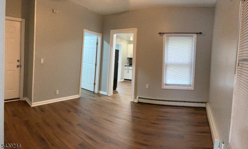 North avenue section - Residential Income