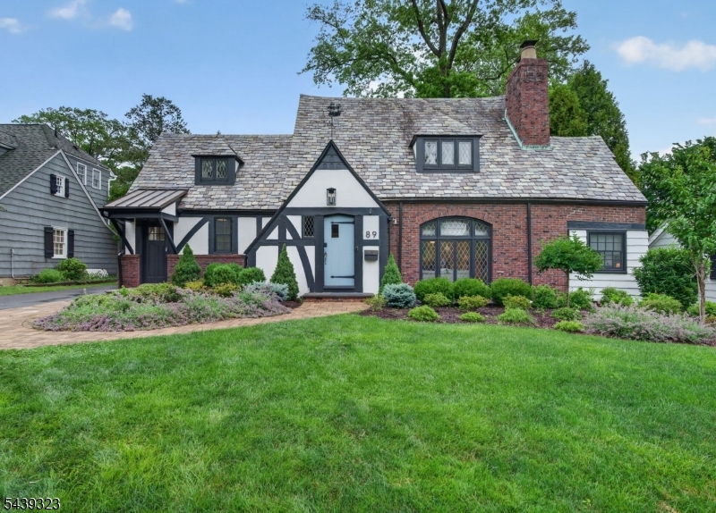 Knollwood - Residential