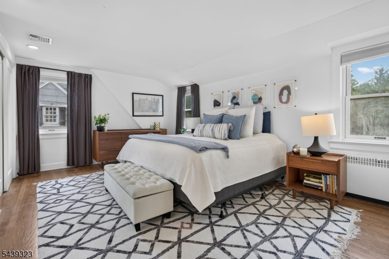 Knollwood - Residential