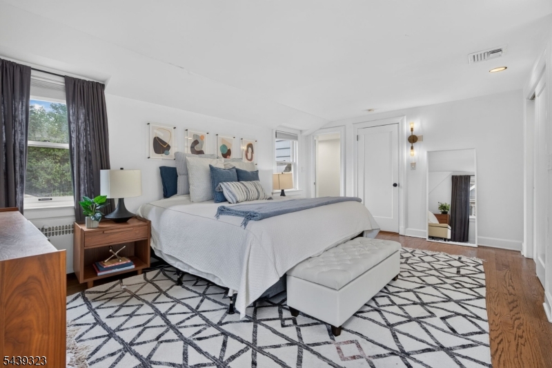 Knollwood - Residential