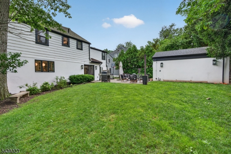 Knollwood - Residential