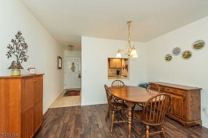 Ridge Gardens - Residential