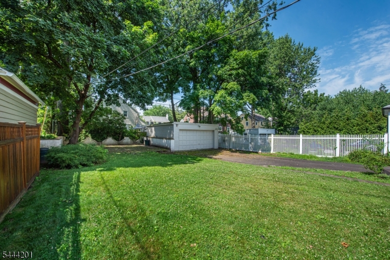Montrose - Residential