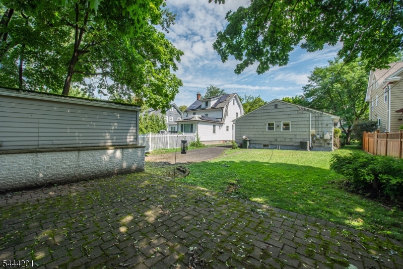 Montrose - Residential