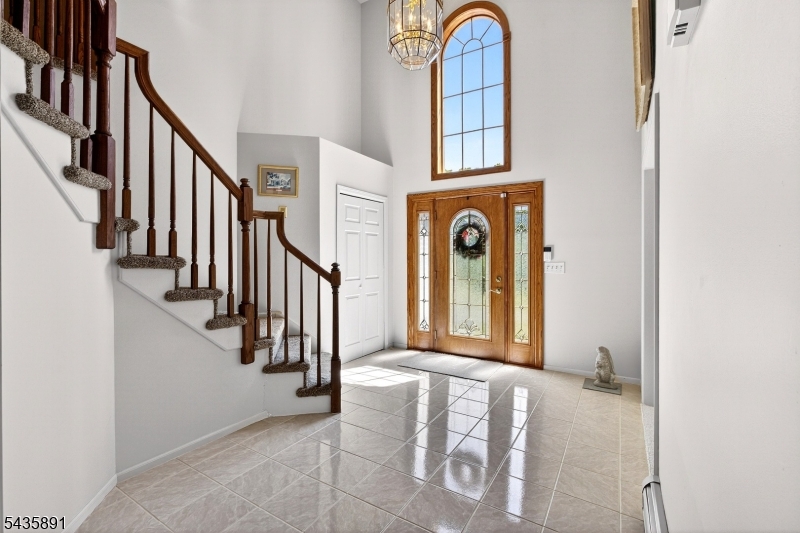 Colonial Oaks - Residential