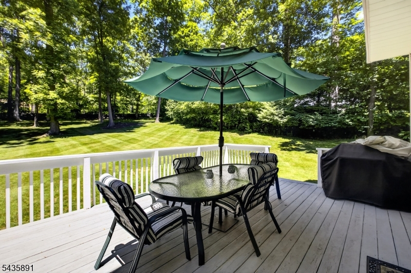 Colonial Oaks - Residential