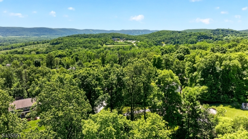 Colonial Oaks - Residential