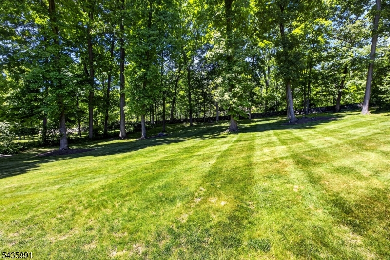 Colonial Oaks - Residential