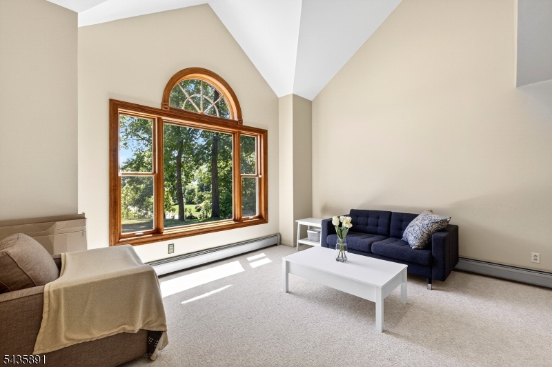 Colonial Oaks - Residential