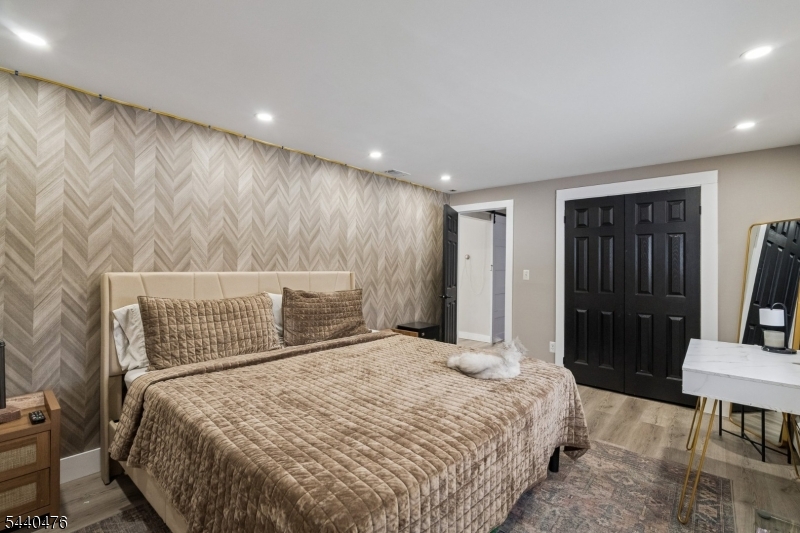 Pershing Estates - Residential