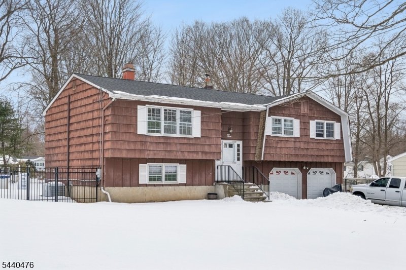 Pershing Estates - Residential