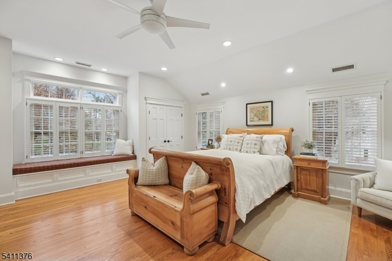 Madison Hill - Residential
