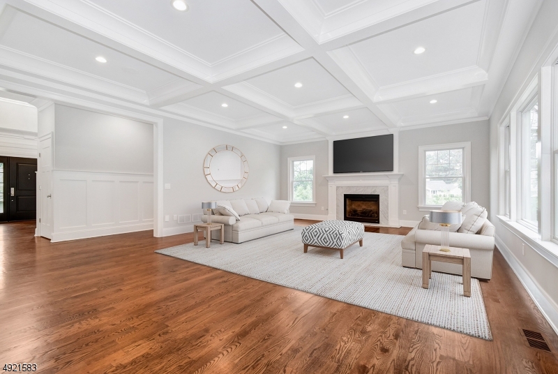 Rolling Hill - Residential