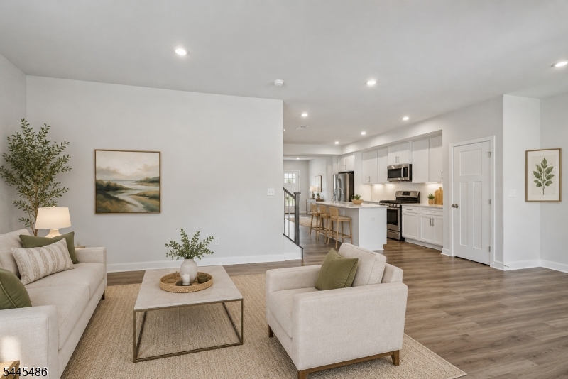 Promenade At Somerset - Residential