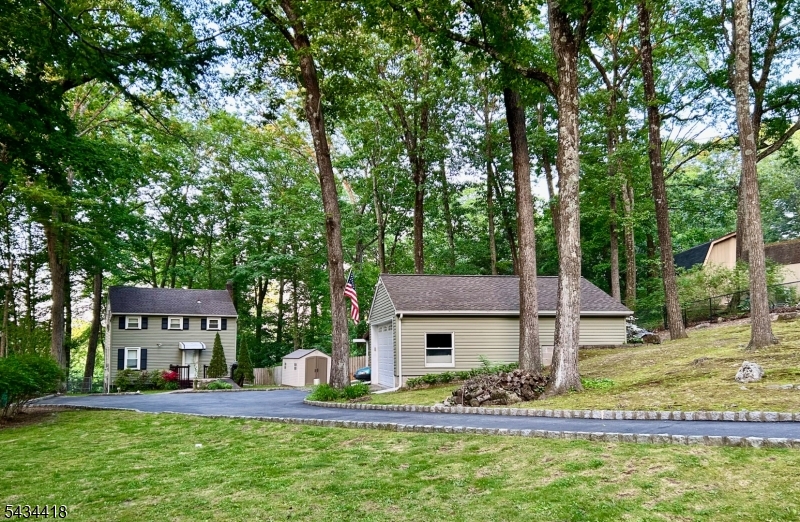 Morse Lakes - Residential