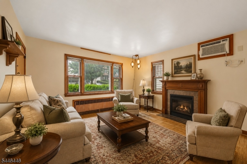 Dutch Hill - Residential