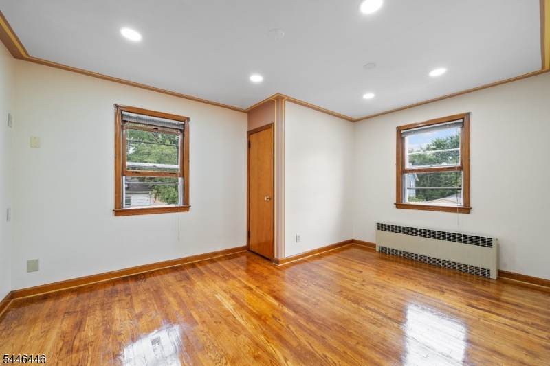 Dutch Hill - Residential
