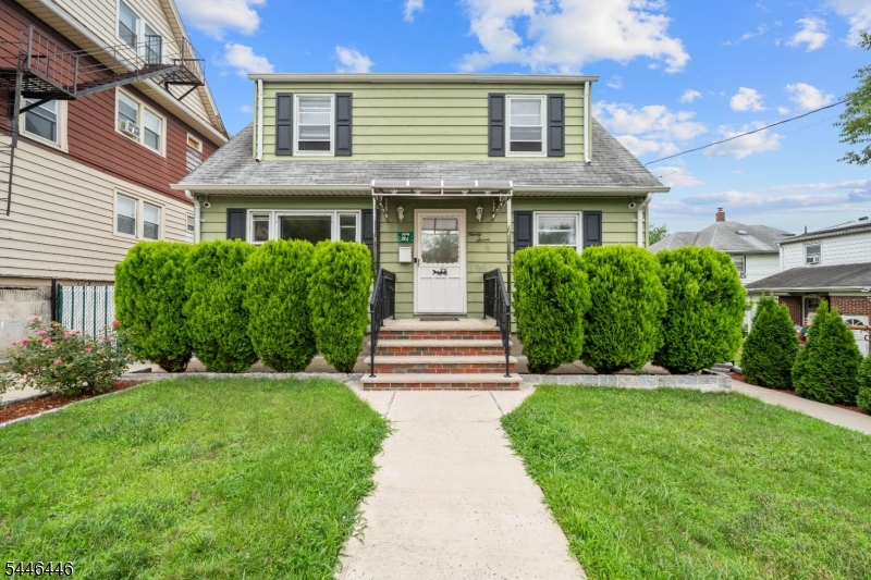 Dutch Hill - Residential