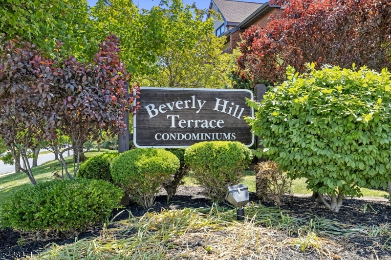 Beverly Hill Terrace - Residential