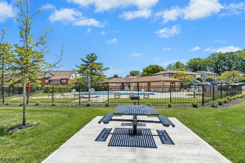 Beverly Hill Terrace - Residential