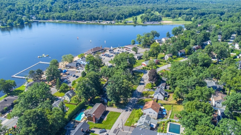 Packanack Lake - Residential