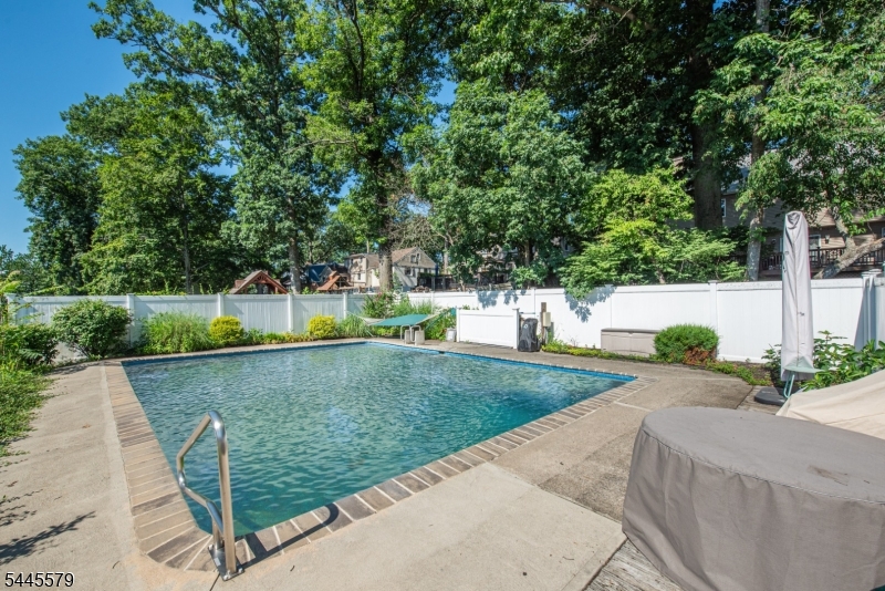 Packanack Lake - Residential