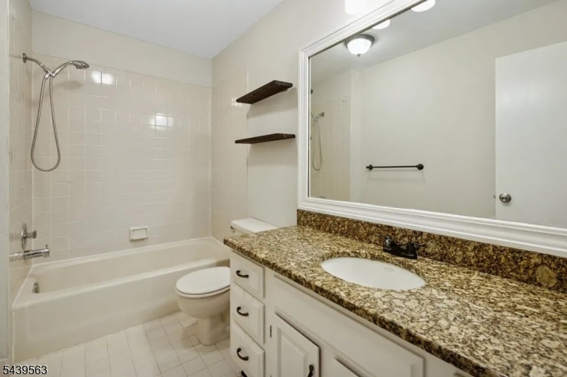 Pinevale - Residential Lease