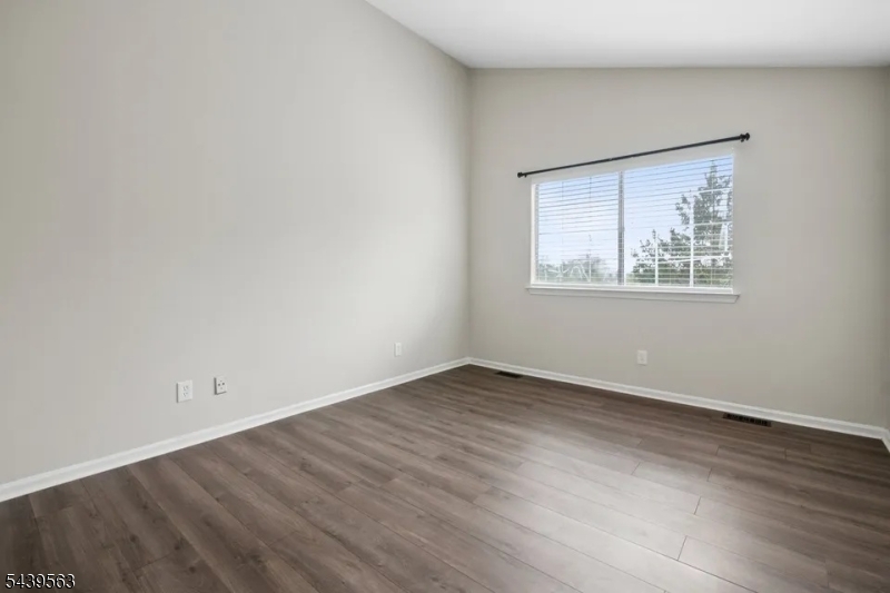 Pinevale - Residential Lease