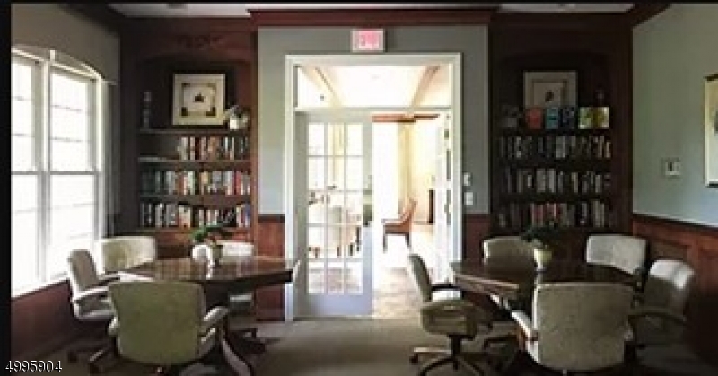 Four Seasons - Residential