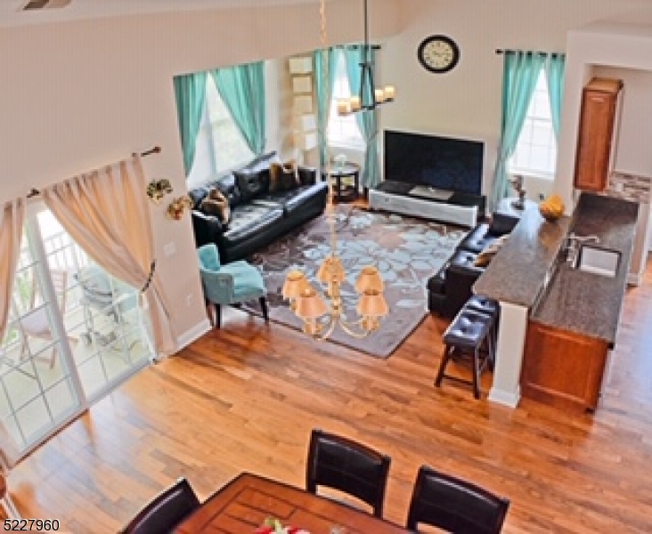 The Grande - Residential Lease