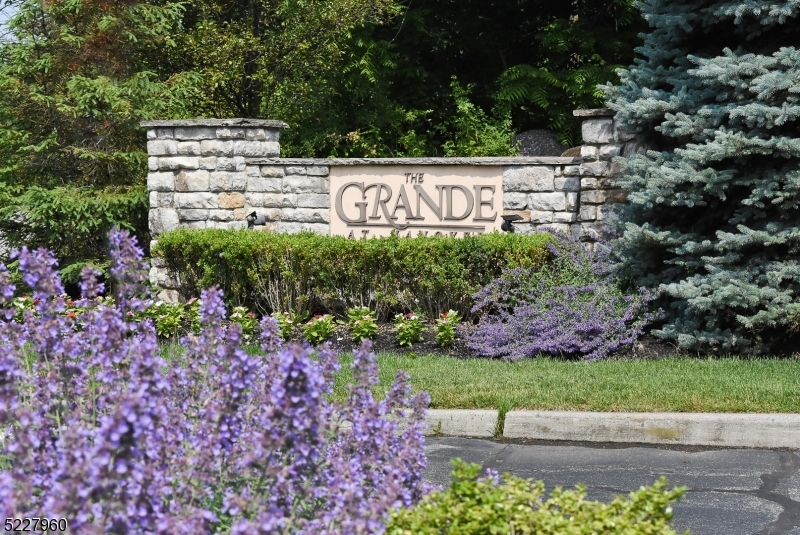 The Grande - Residential Lease