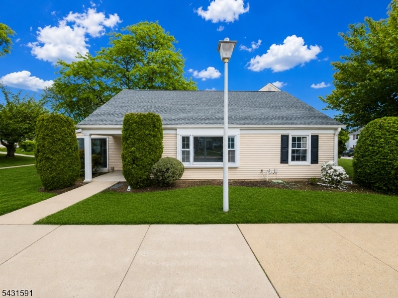Rossmoor - Residential