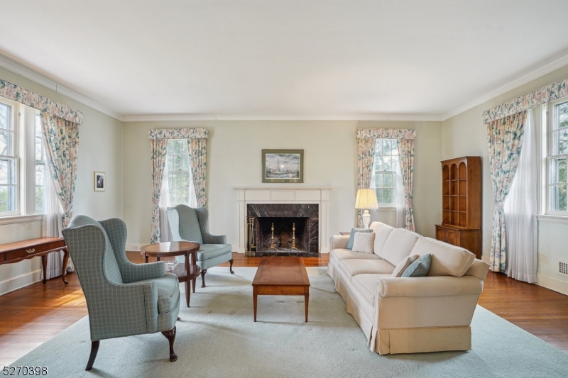 Circle of Friends - Residential