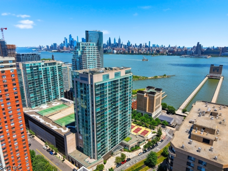 Shore Club - Residential