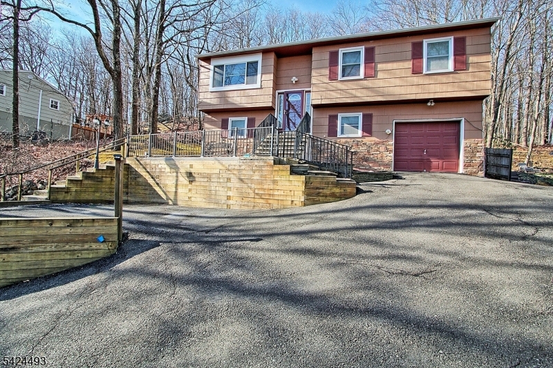White Meadow Lake - Residential