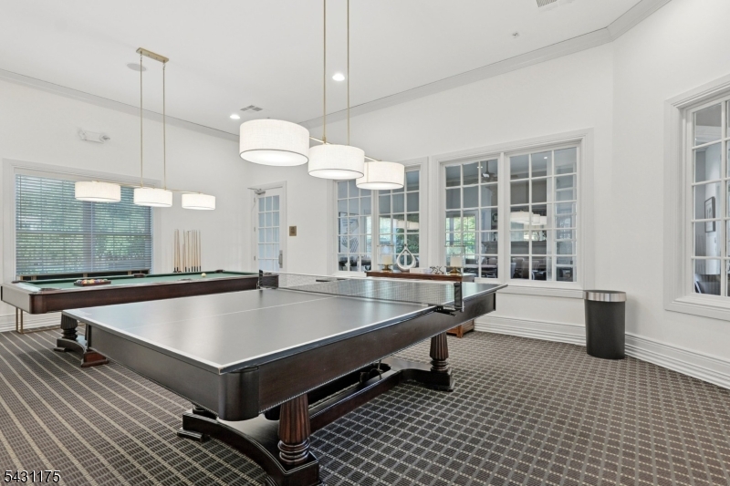 Four Seasons Promenade - Residential