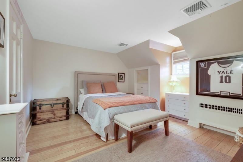New Vernon - Residential