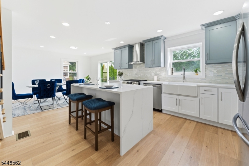 Mount Prospect Park - Residential