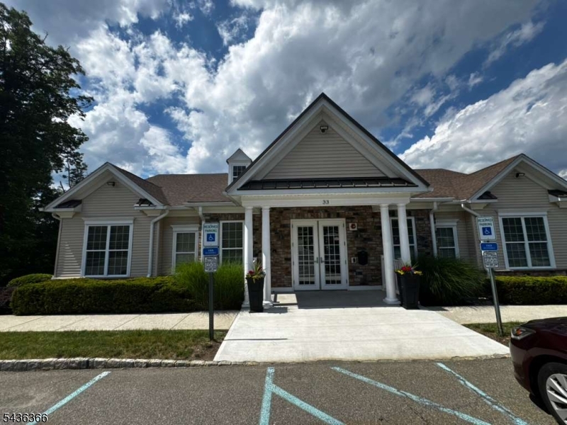 Morris Chase - Residential Lease
