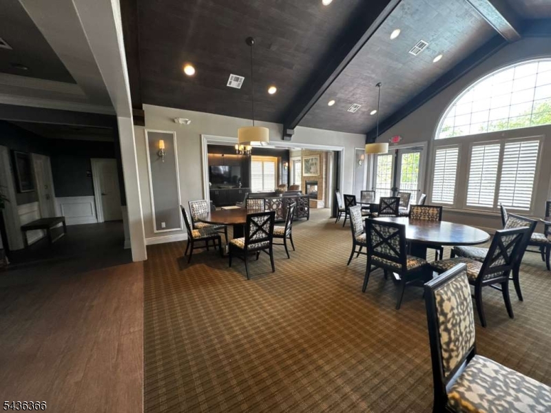 Morris Chase - Residential Lease