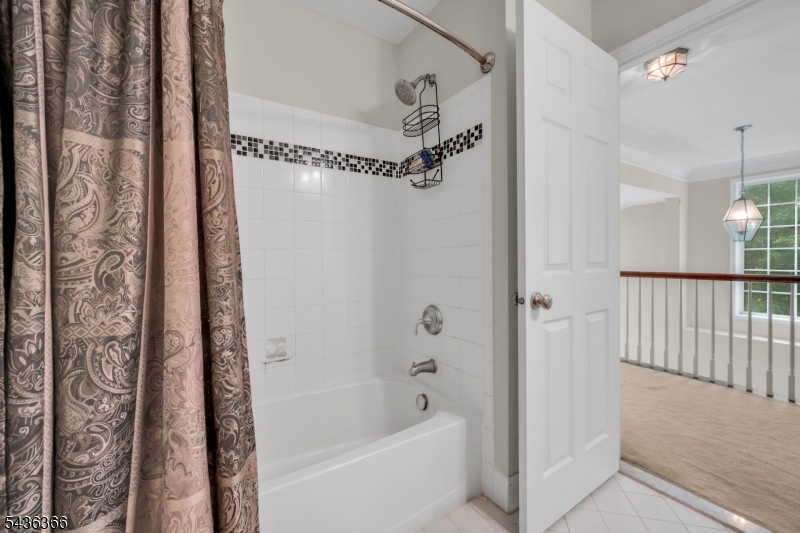 Morris Chase - Residential Lease